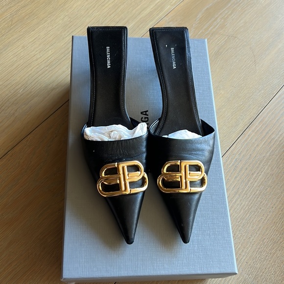 Authentic balenciaga kitten heels - Picture 6 of 10